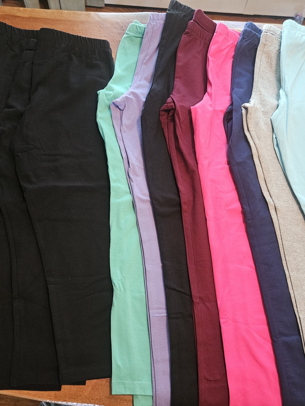 NEW Girls Size 14 Cotton Leggings And Capri Assorted Colors Bundle.